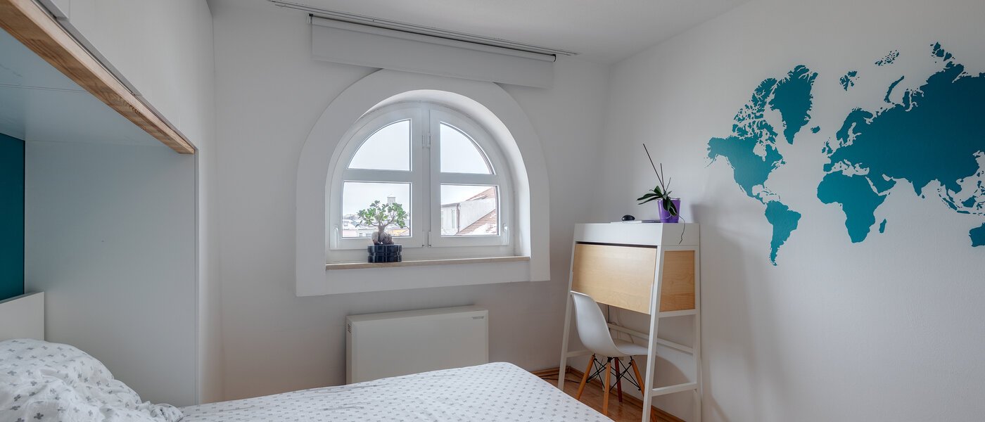 アティック・フラット（屋根裏） München Schwanthalerhöhe 02 寝室 11426