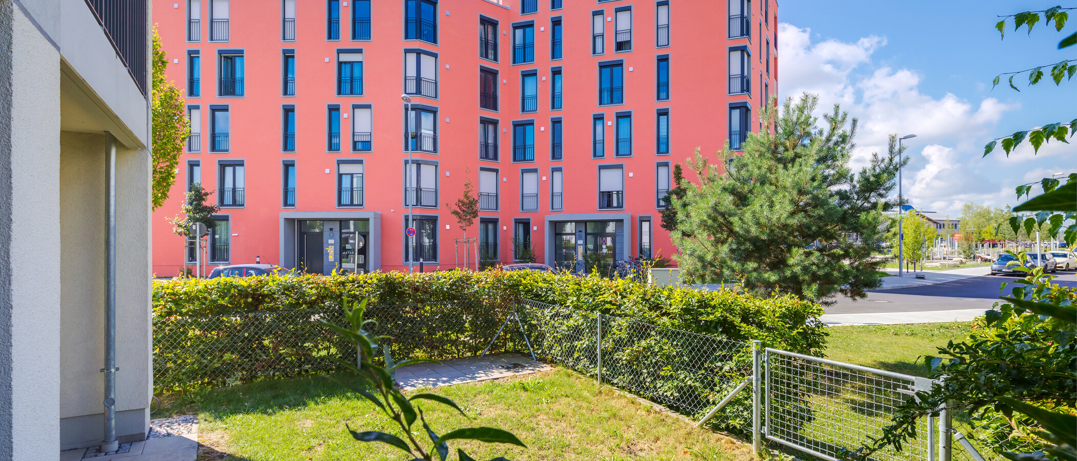 庭付き住宅 München Neuaubing 01 庭 11442