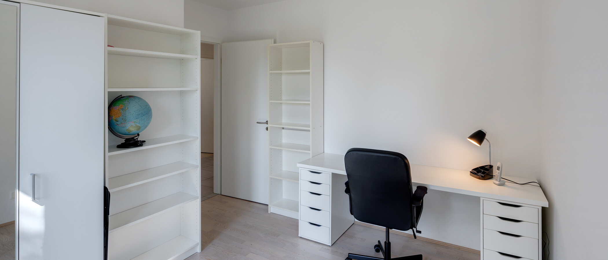 庭付き住宅 München Neuaubing 01 仕事部屋 11442