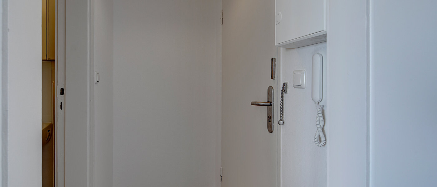 マンション München Moosach 02 玄関入り口 11491