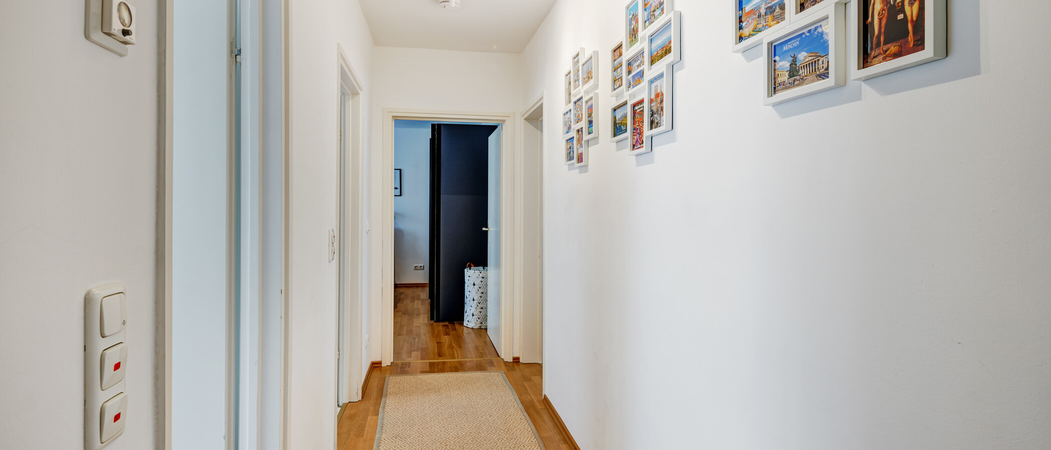マンション München Lehel 04 玄関入り口 11536