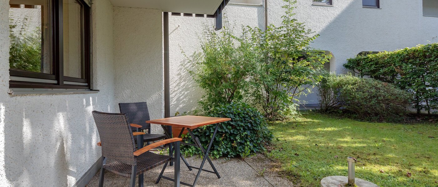 マンション München Harlaching 03 テラス・ポーチ 1155