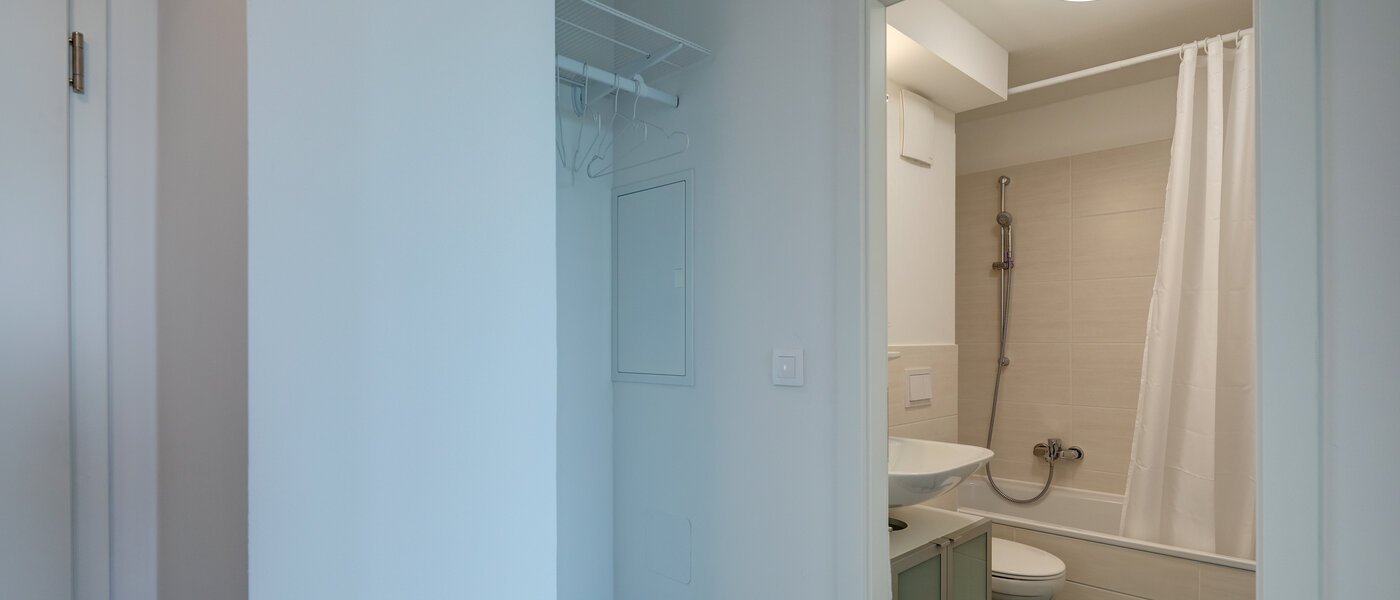 マンション Oberschleißheim 03 玄関入り口 11550