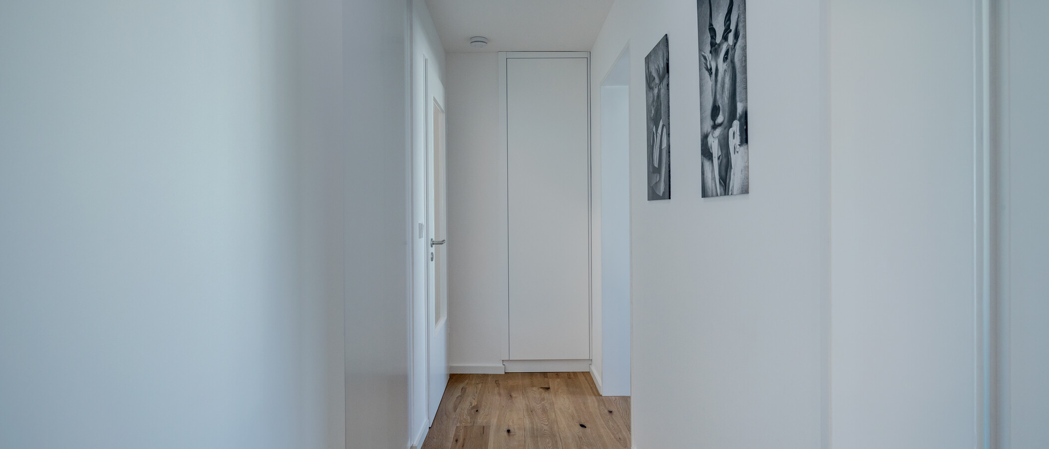 マンション München Sendling-Westpark 06 玄関入り口 11577