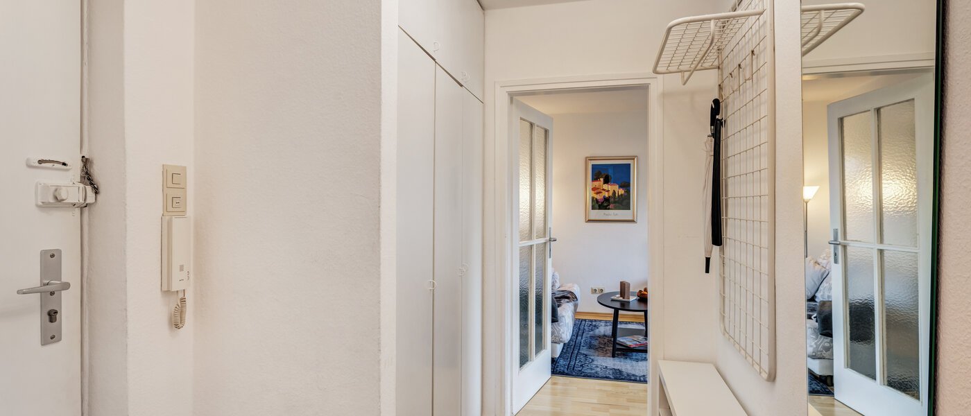 マンション München Parkstadt Bogenhausen 01 玄関入り口 1160