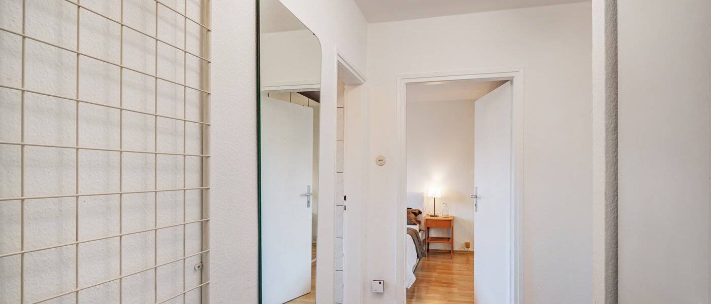 マンション München Parkstadt Bogenhausen 02 玄関入り口 1160