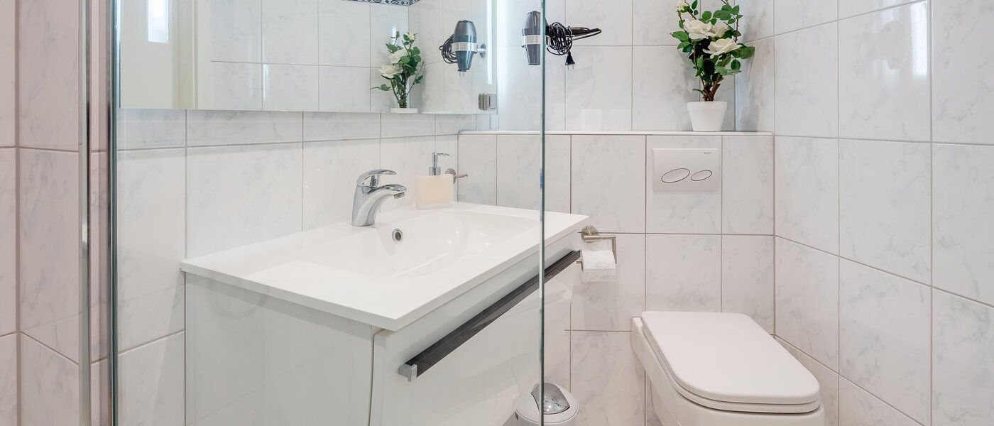 マンション Unterschleißheim 03 浴室 11643