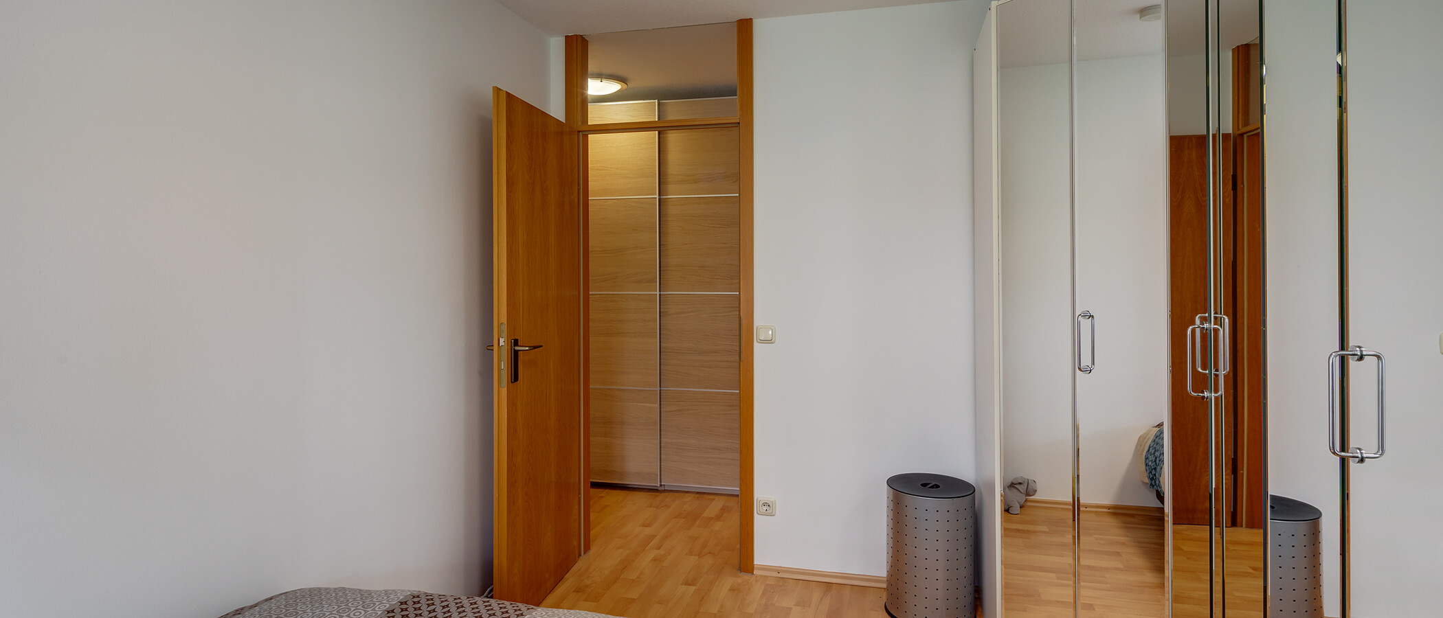 マンション München Lerchenau 02 寝室 11659