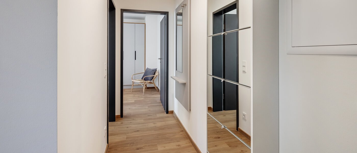 マンション Eching 01 玄関入り口 11663