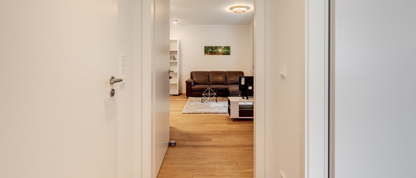 マンション München Bogenhausen 04 玄関入り口 11684