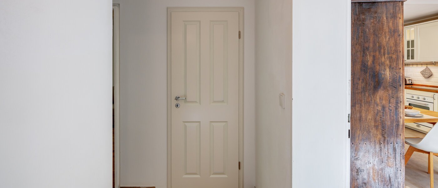 庭付き住宅 Feldafing 07 玄関入り口 11698