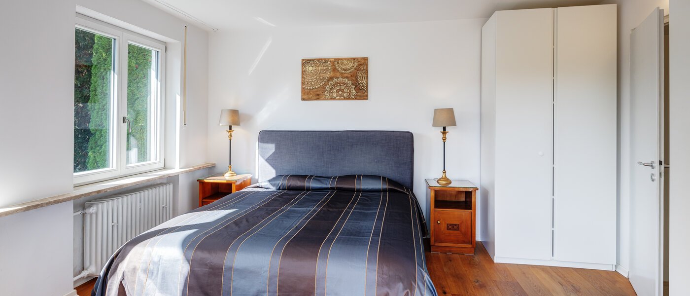 庭付き住宅 Feldafing 01 1. 寝室 11698