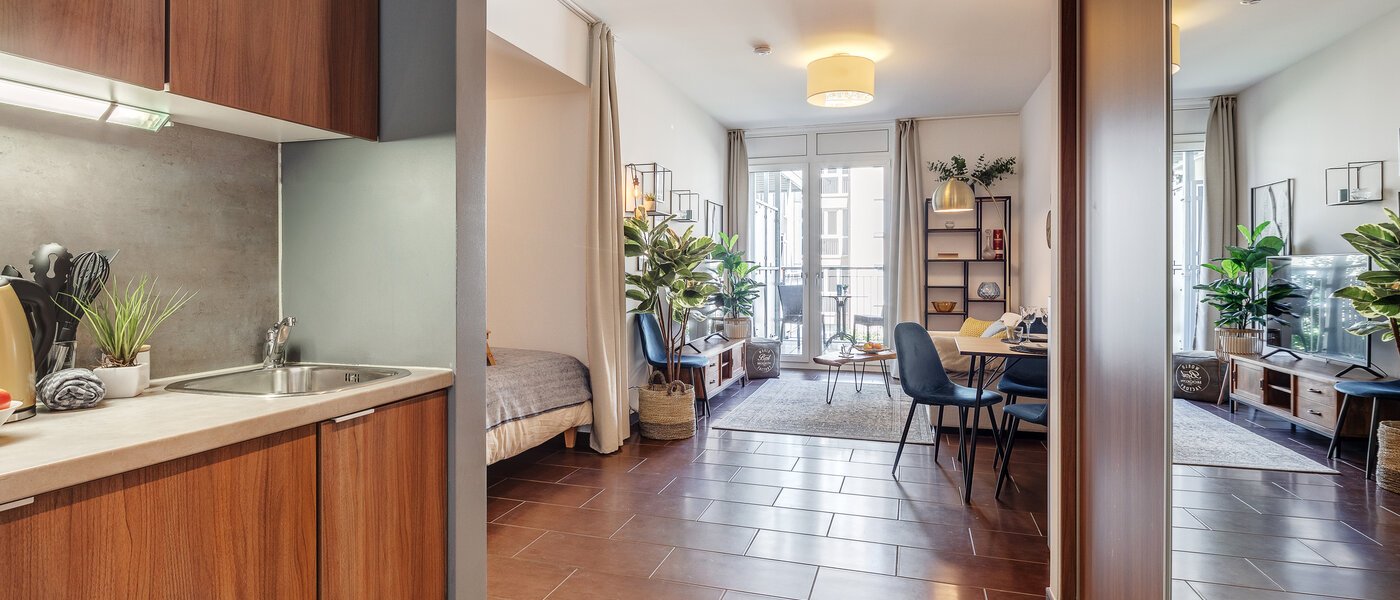 マンション München Ludwigsvorstadt 01 玄関入り口 11715