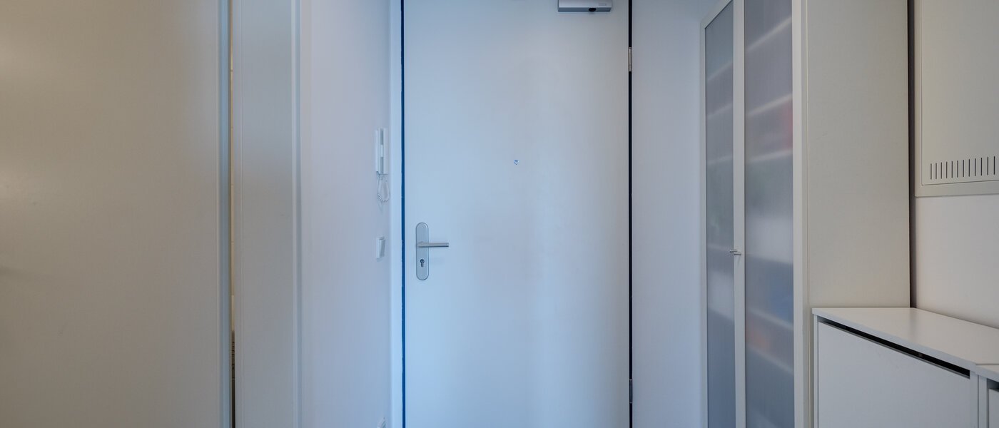 マンション München Pasing 01 玄関入り口 11739