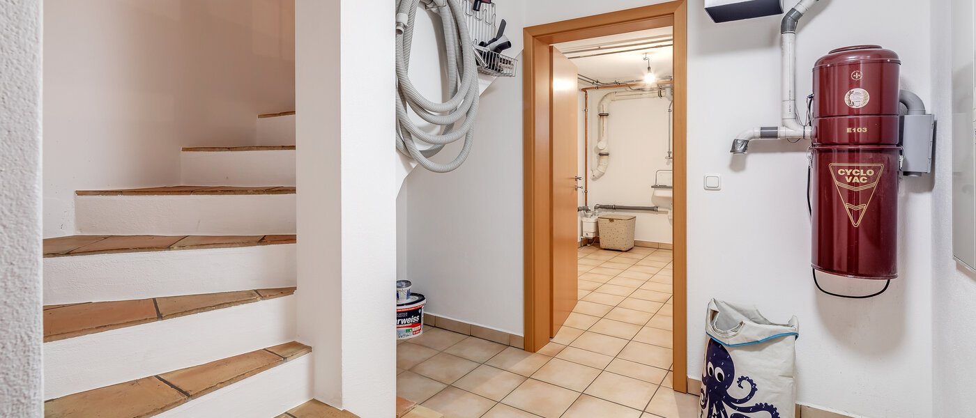 一戸建て München Fasanerie 07 玄関入り口 11740