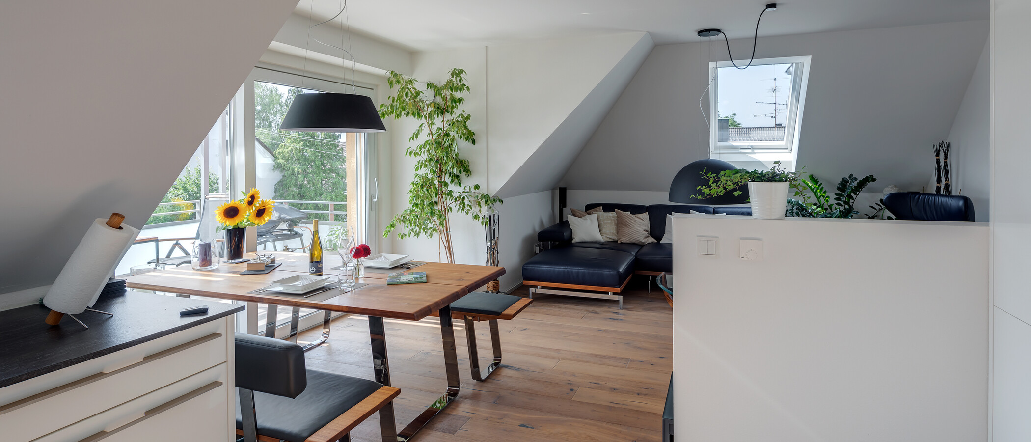 アティック・フラット（屋根裏） München Großhadern 04 キッチン 11784