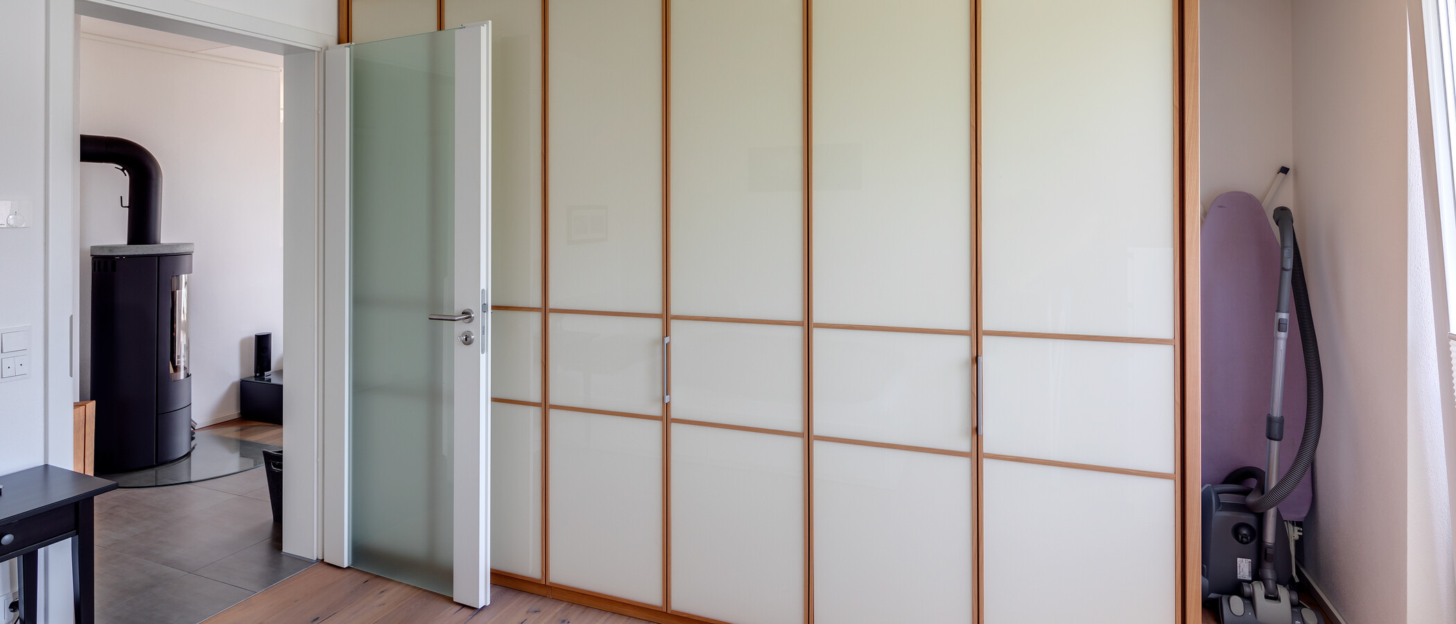 アティック・フラット（屋根裏） München Großhadern 03 2.　寝室 11784
