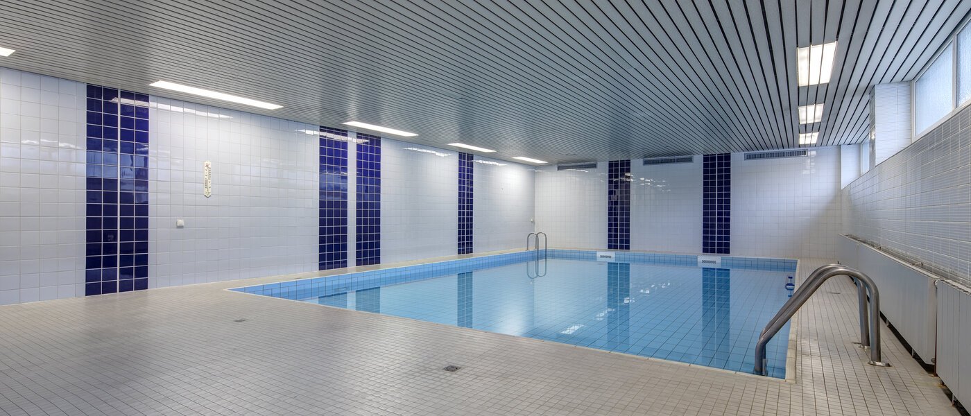 ペントハウス München Westpark 01 プール 11808