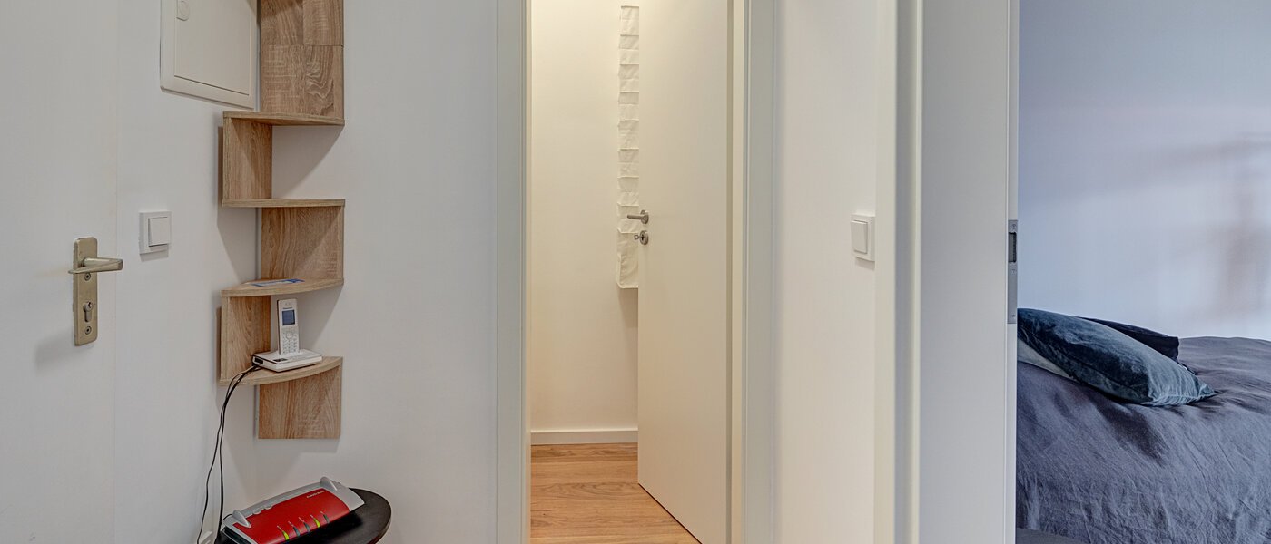 マンション München Untergiesing 01 玄関入り口 11816