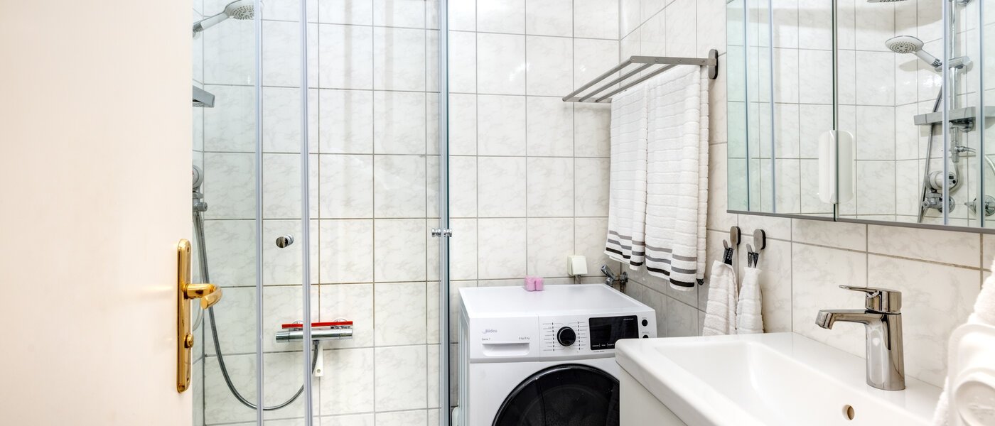 マンション München Englschalking 01 浴室 11866