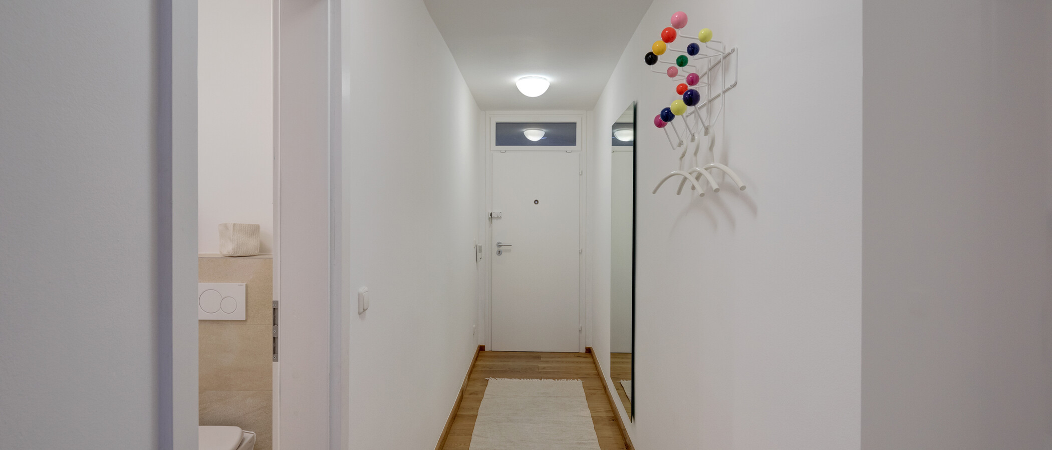 マンション München Schwabing (links der Leopoldstraße) 05 玄関入り口 11895