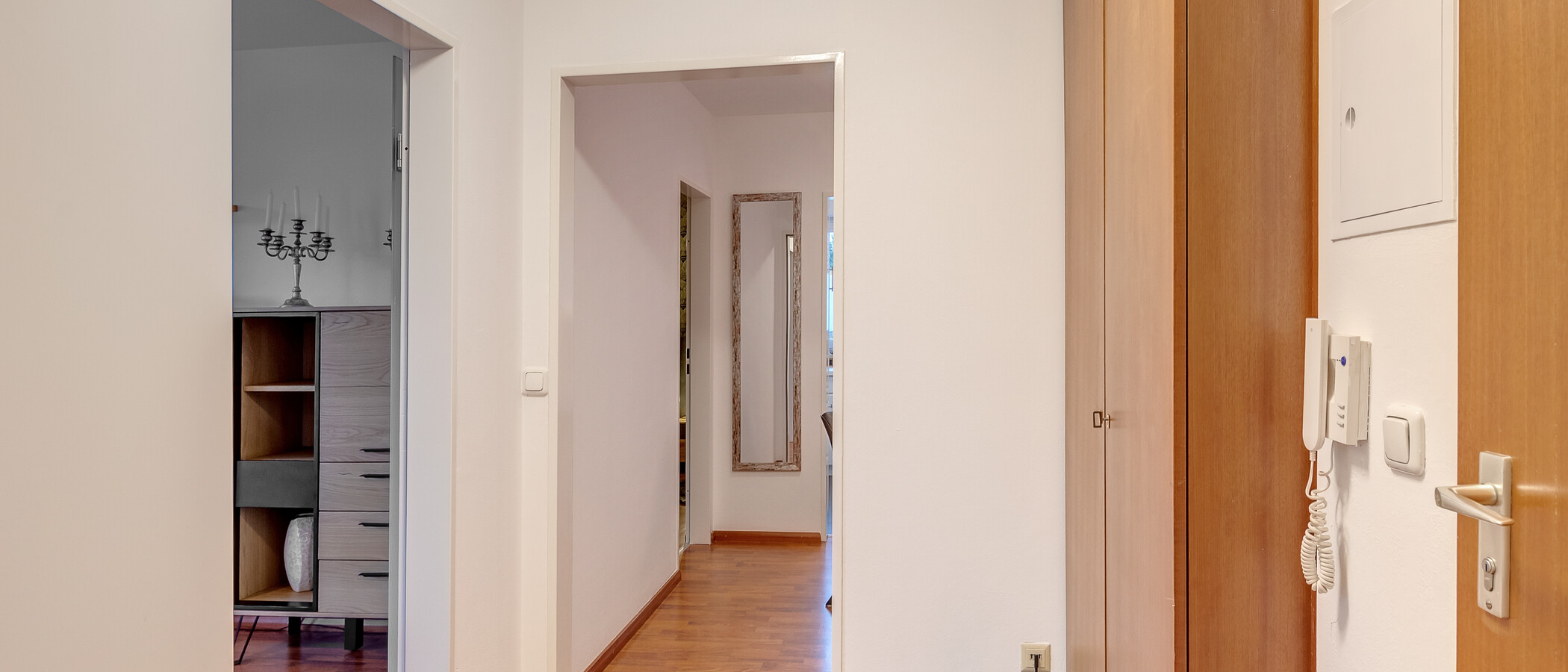 マンション München Obermenzing 01 玄関入り口 11911