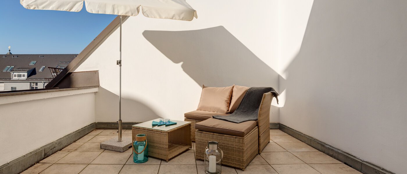 アティック・フラット（屋根裏） München Obergiesing 01 ルーフテラス 11915