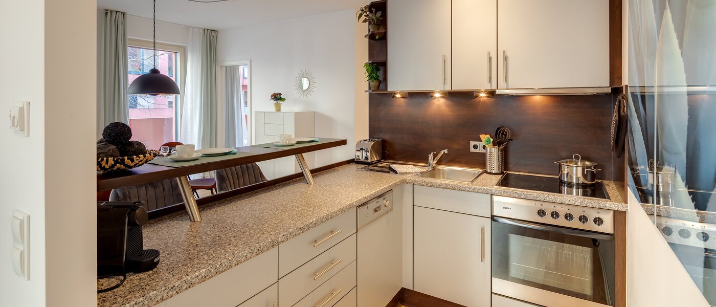 マンション München Schwabing (rechts der Leopoldstraße) 01 キッチン 11920