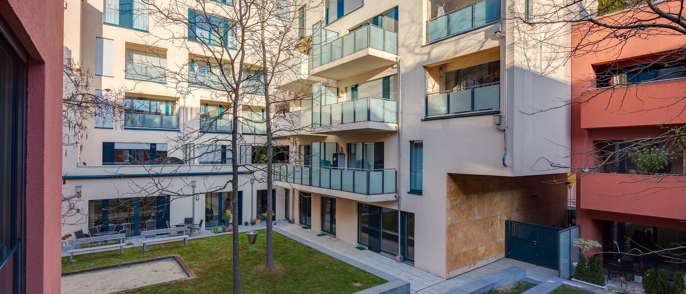 マンション München Schwabing (rechts der Leopoldstraße) 03 物件からの眺め 11920