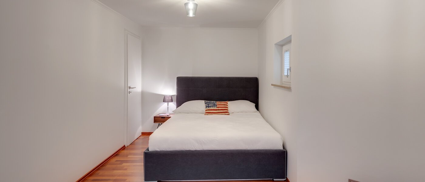 メゾネット・マンション（複数階にわたるマンション） München Schwabing-West (rund um den Hohenzollernplatz) 01 寝室 11944