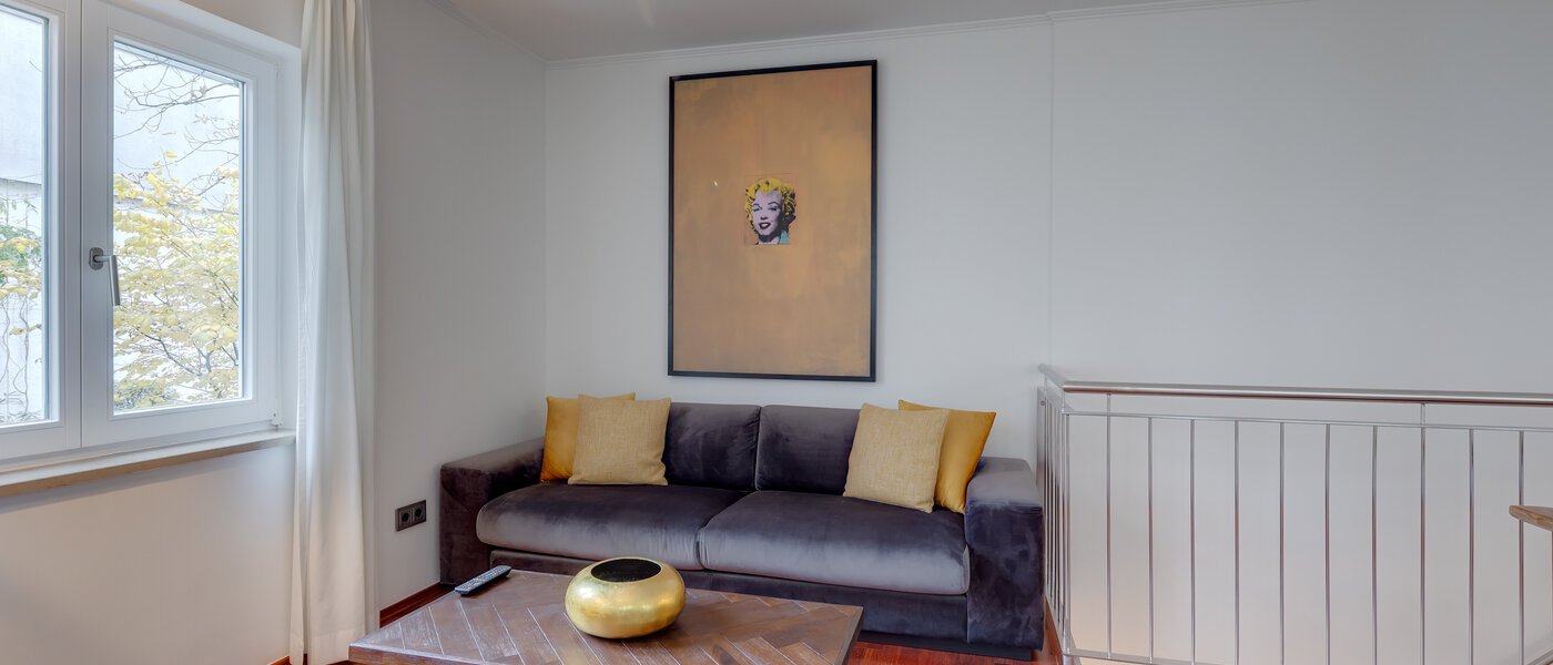 メゾネット・マンション（複数階にわたるマンション） München Schwabing-West (rund um den Hohenzollernplatz) 02 リビングエリア 11944