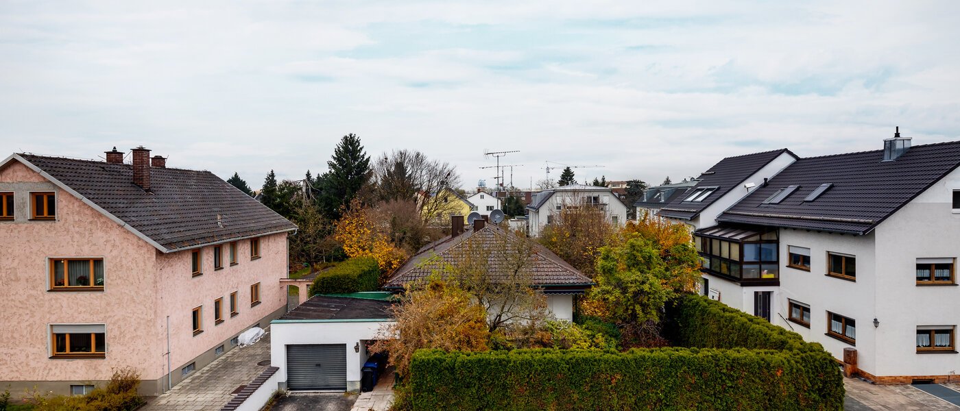 アティック・フラット（屋根裏） München Lerchenau 05 物件からの眺め 11948