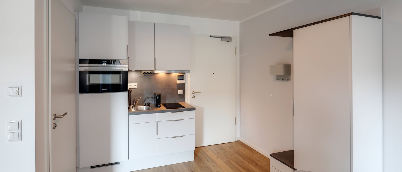 アパルトマン München Milbertshofen 04 リビングエリア 11965