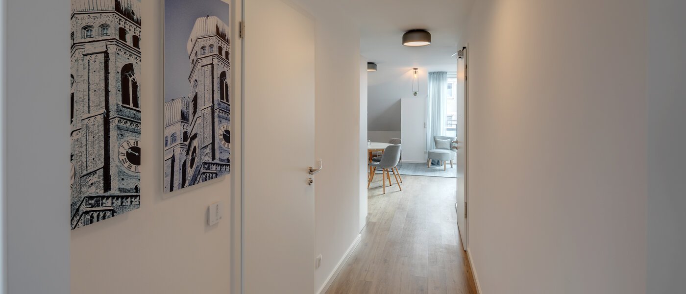 マンション München Milbertshofen 01 玄関入り口 11977