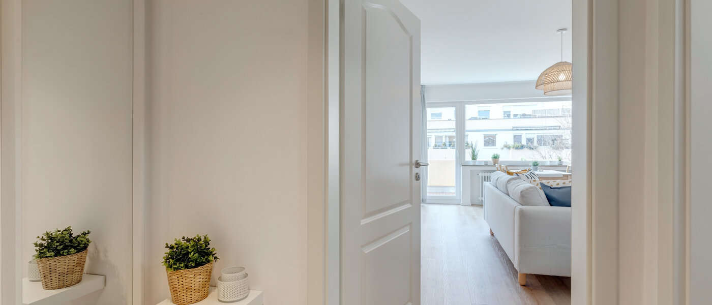 マンション München Pasing 02 玄関入り口 12033