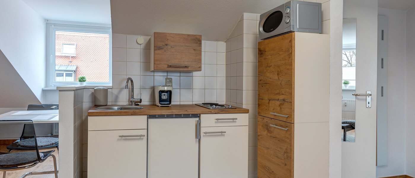 アティック・フラット（屋根裏） München Au 01 キッチン 12102