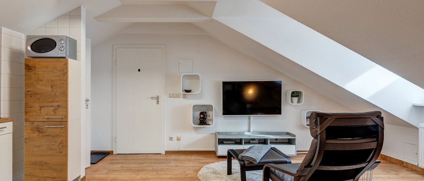アティック・フラット（屋根裏） München Au 02 リビングエリア 12102