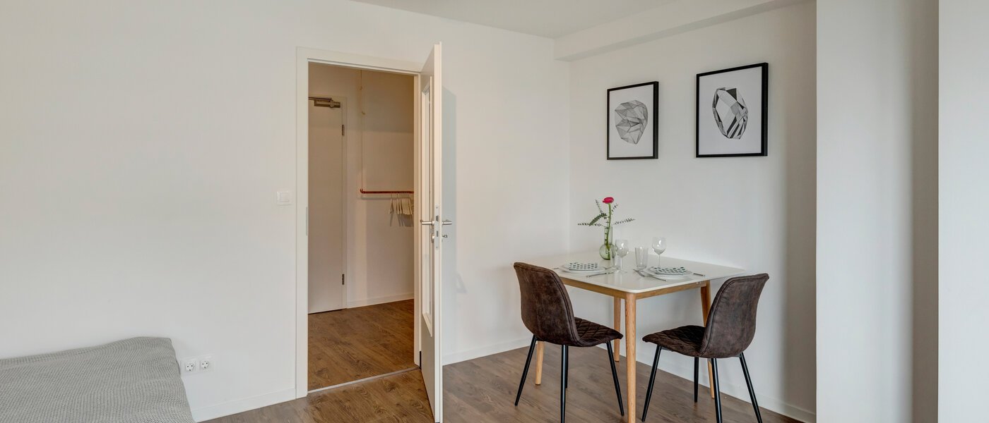 マンション Oberschleißheim 03 リビングエリア 12110