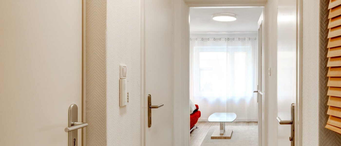 マンション München Maxvorstadt - Museumsviertel 02 玄関入り口 1215