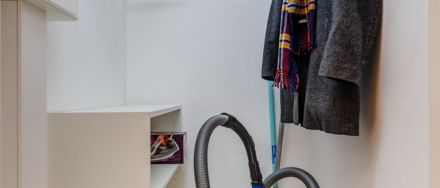 マンション München Maxvorstadt - Museumsviertel 01 貯蔵室 1215