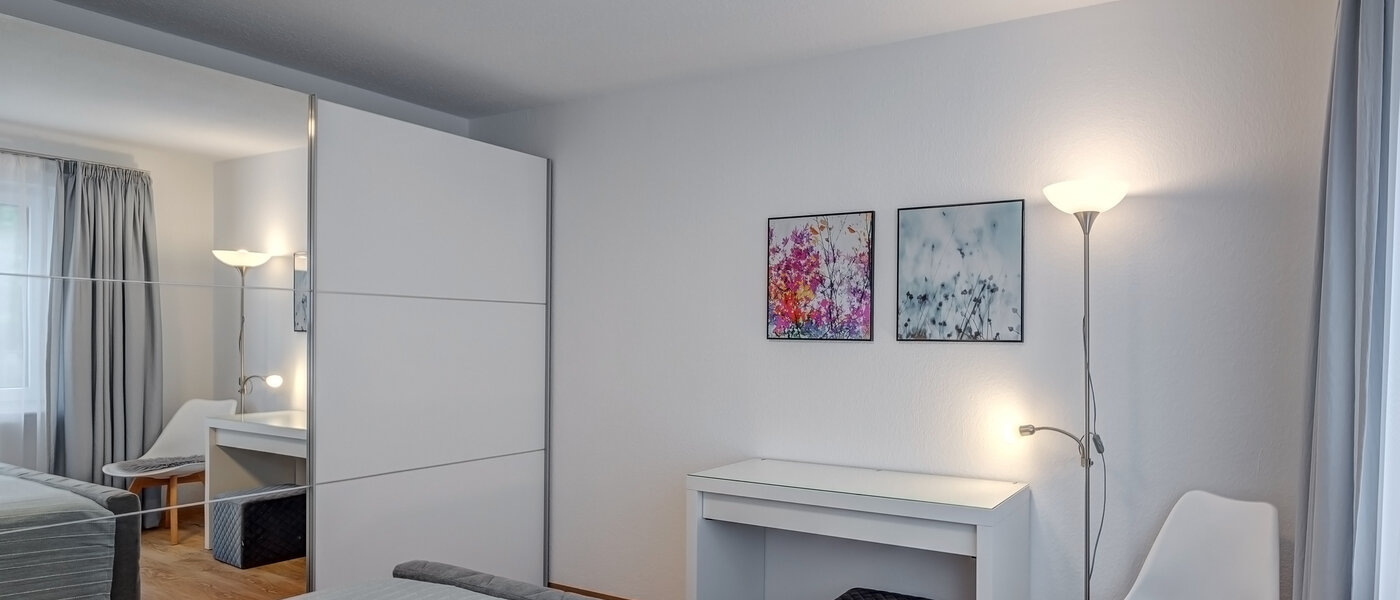 マンション München Neuhausen 04 1. 寝室 12163