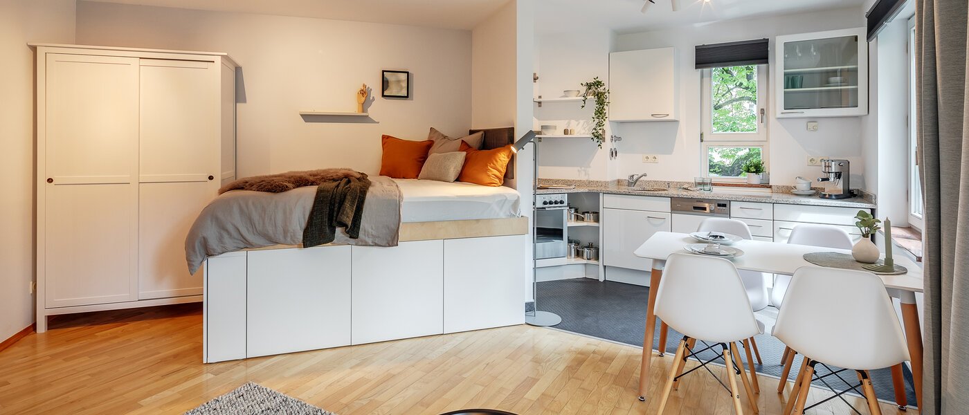 マンション München Schwabing 04 リビングエリア 12216