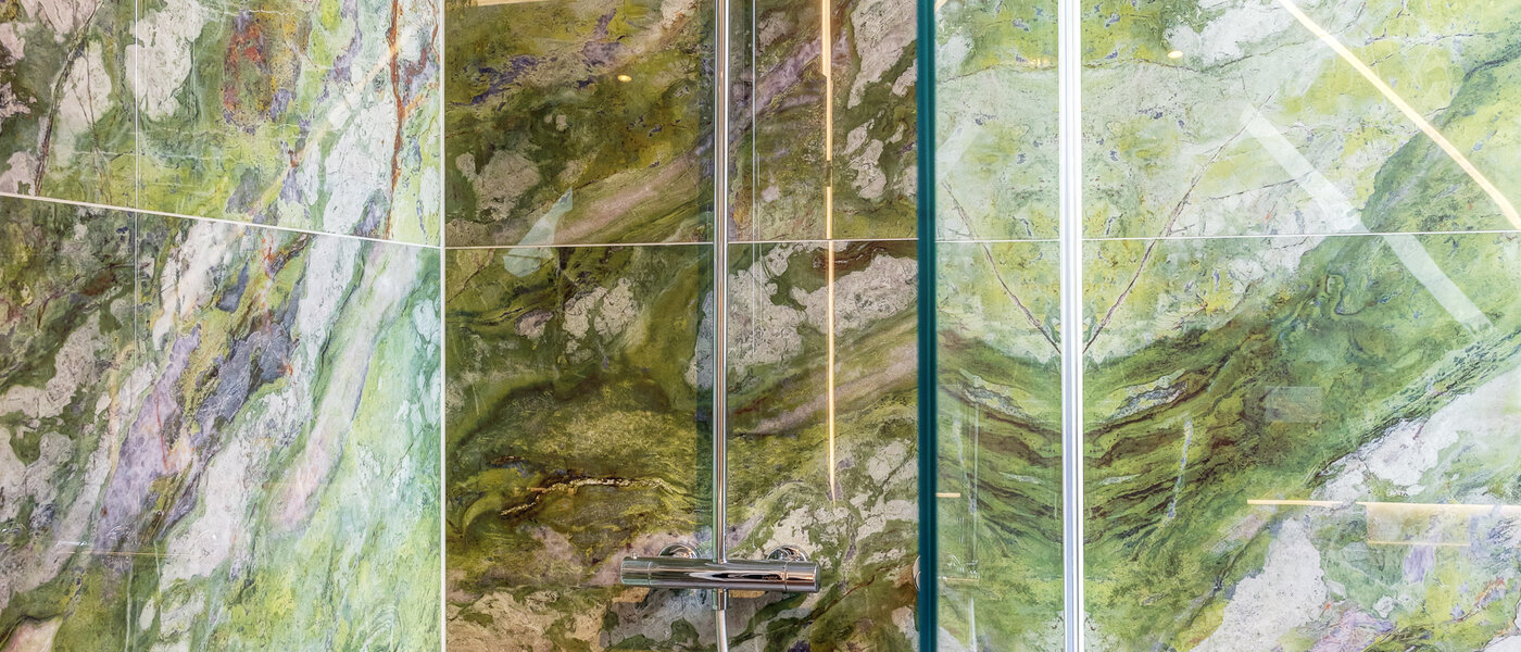 アティック・フラット（屋根裏） München Lehel 05 浴室 12257