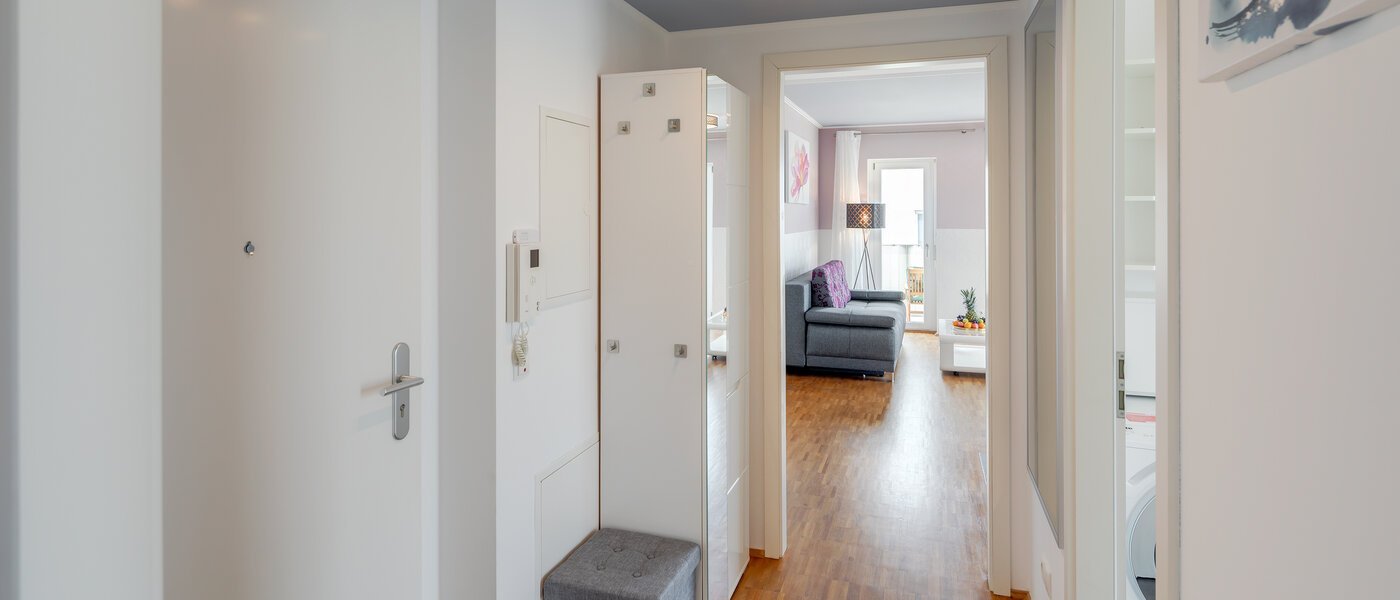 マンション München Messestadt Riem 01 玄関入り口 12258