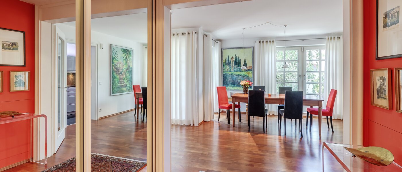 マンション München Herzogpark 03 玄関入り口 12265