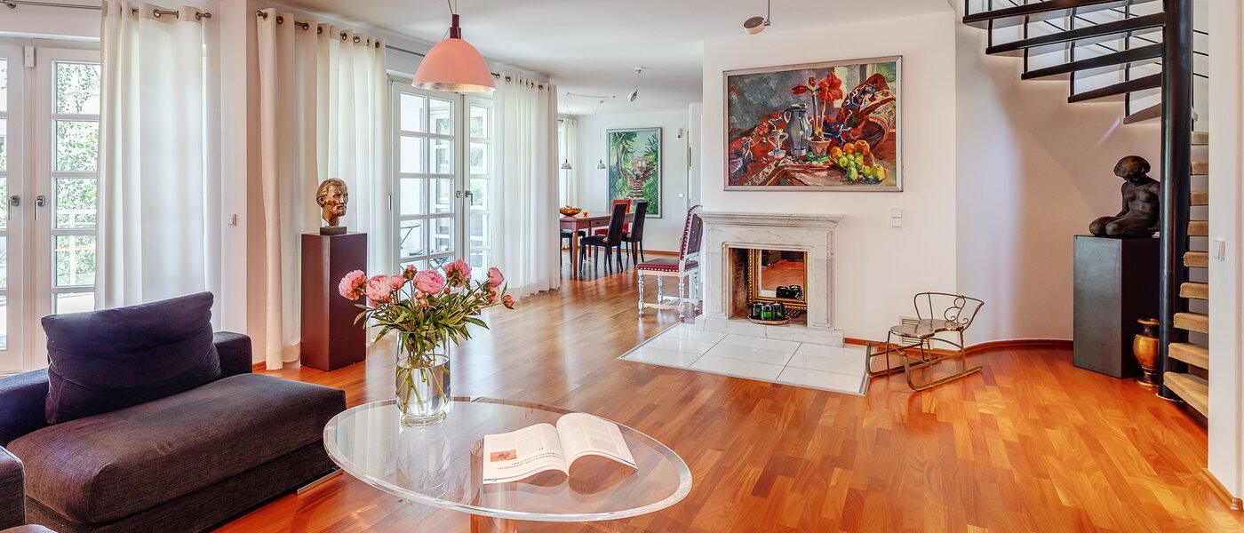 マンション München Herzogpark 01 リビングエリア 12265