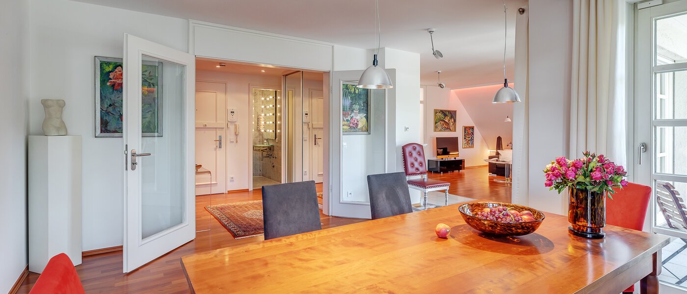 マンション München Herzogpark 01 ダイニングエリア 12265