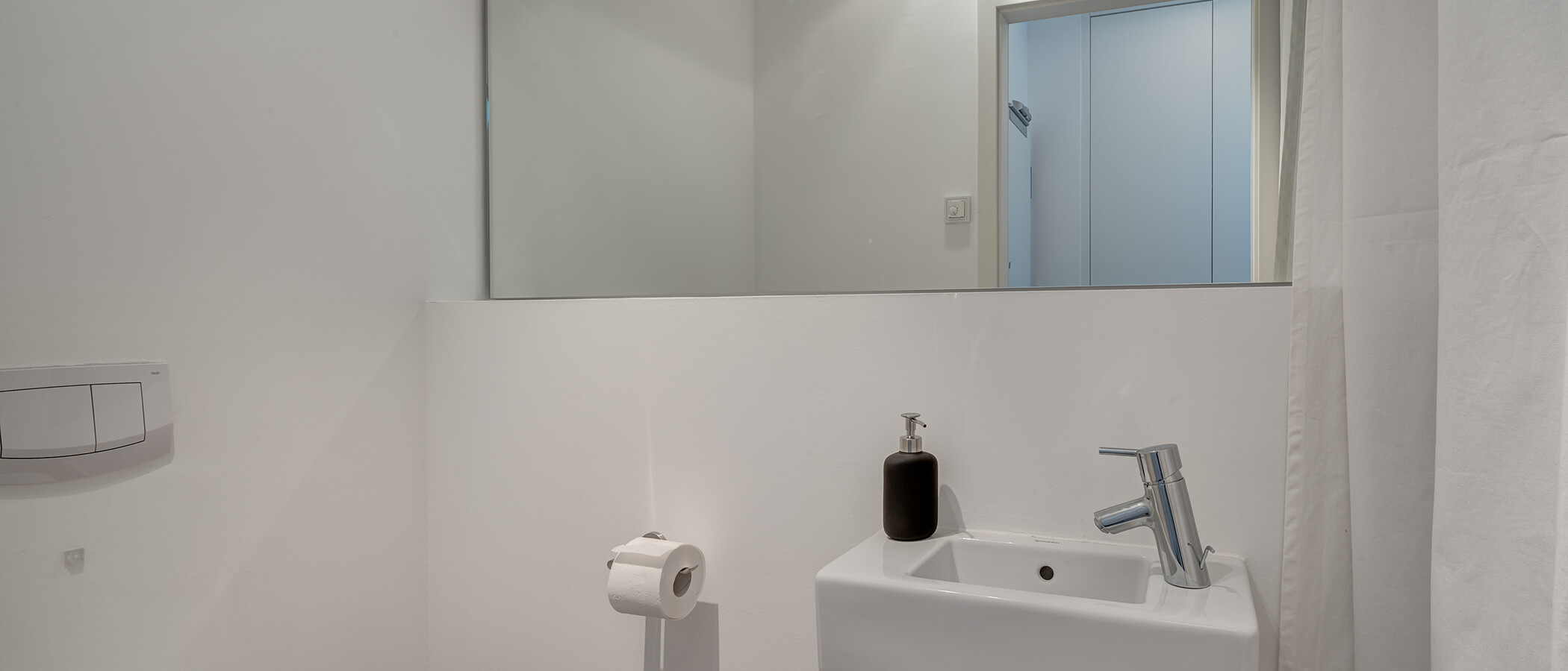 マンション München Schwabing-West 01 ゲスト用 WC 12272