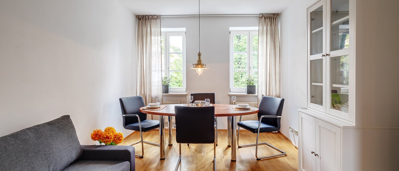 マンション München Maxvorstadt - Westen 01 リビングエリア 12282