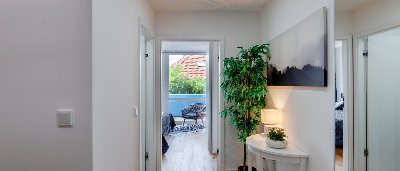 メゾネット・マンション（複数階にわたるマンション） München Moosach 03 玄関入り口 12293